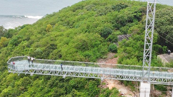 Glass Bridge